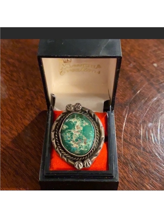 Jewelry - Navajo Green Turquoise and Silver Vintage Ring